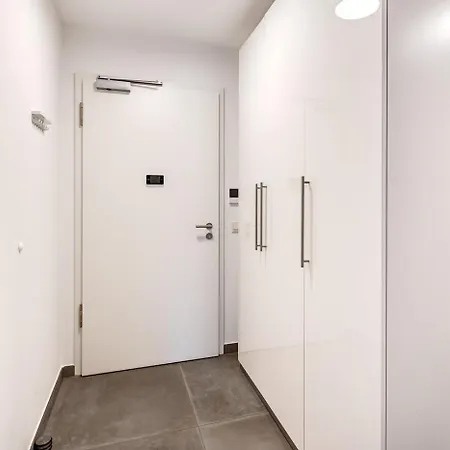 Dachterrassenwohnung In Seenaehe