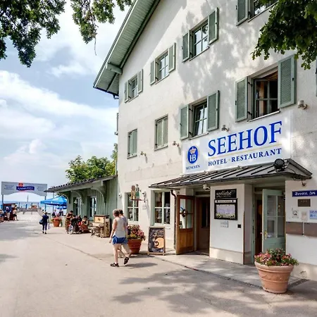 Dachterrassenwohnung In Seenaehe *